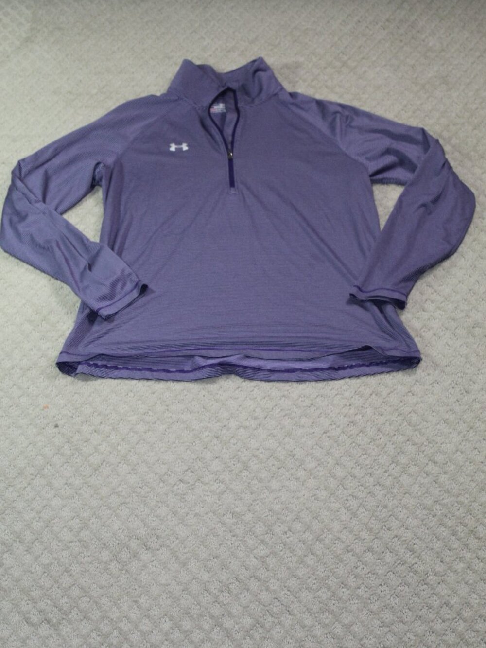 Under Armour Size XL Loose Heatgear Purple White Striped Long Sleeve Shirt